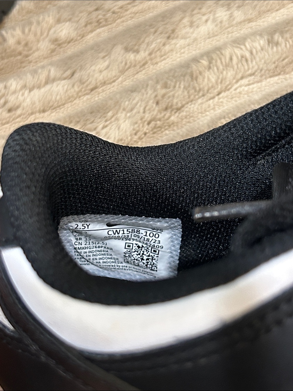 Nike dunk low little kids shoe 2.5y - Picture 5 of 8